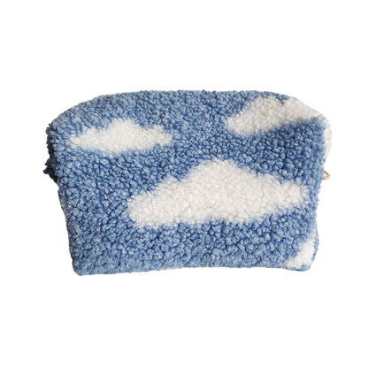 Cloud fluff toiletry-bag